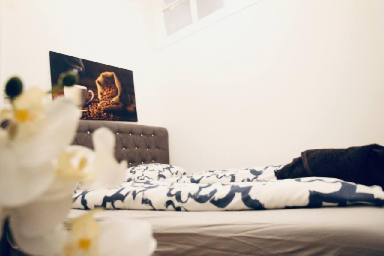 Modern Double Room Js A Vienna Luaran gambar