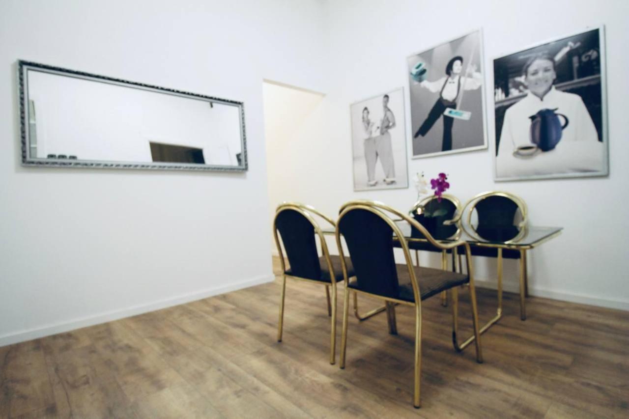 Modern Double Room Js A Vienna Luaran gambar